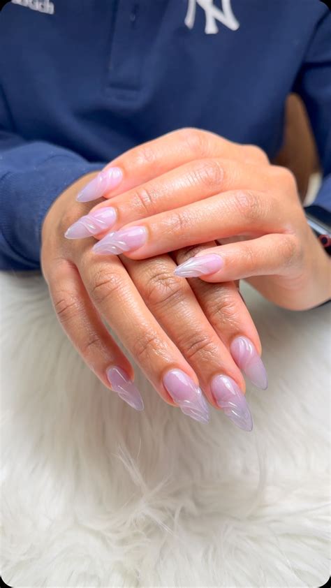 nail tech 8 chicago (@nailtech8_chicago) • Instagram photos and videos