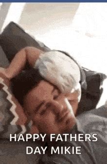 Funny Fathers Day Gif - GIFcen