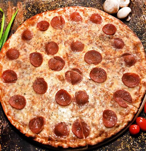 Pizza – BL Restaurant