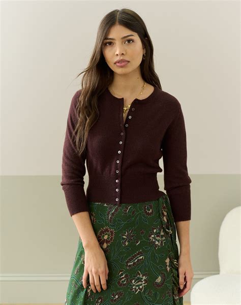 Cashmere Cropped Cardigan in Malt | Women's Knitwear| Brora