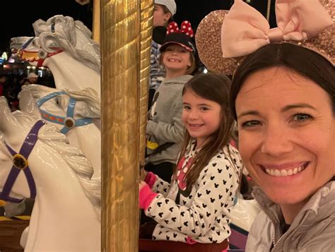 Who is Rachel Cruze? Age, Career, Family, Net Worth, Height 2024