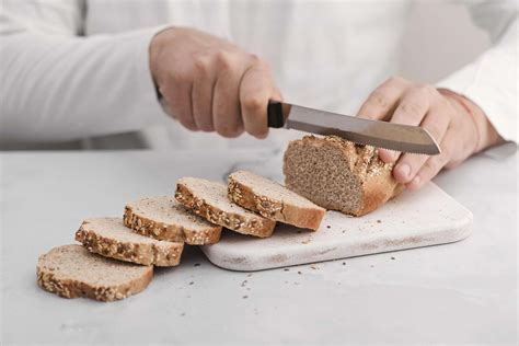What Knife is Used to Cut Bread? For Perfect Slicing – Cooking Panda