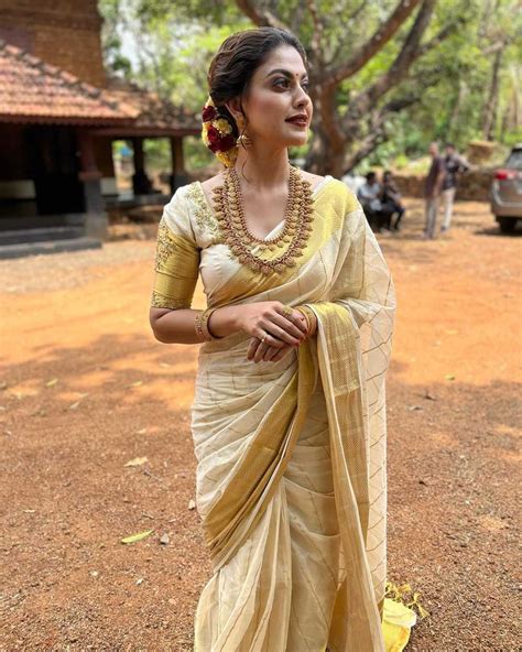 Wonderful Compilation of 999+ Kerala Saree Images in Full 4K