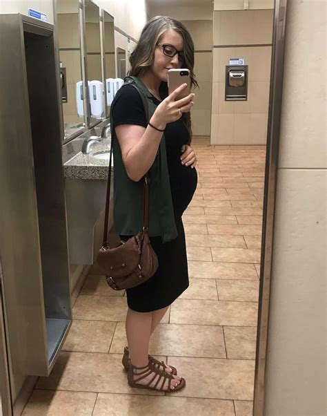 Joy-Anna Duggar Marks Her Stillborn Daughter Annabell's 'Heavenly' 6th ...