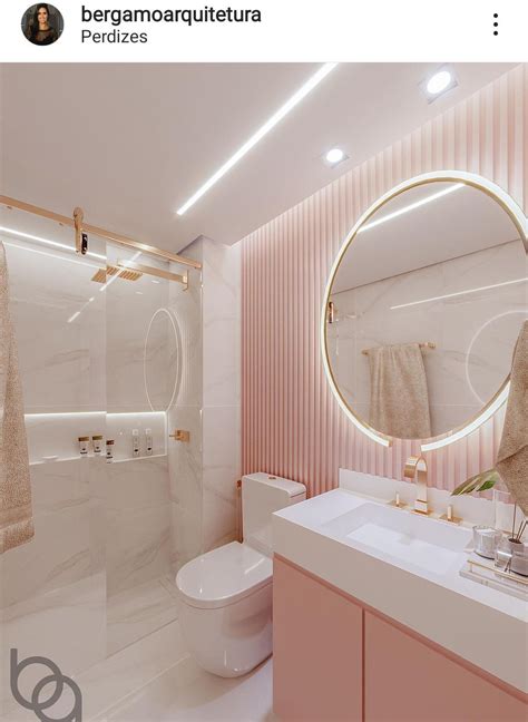 Luxurious Pink Bathroom Decor