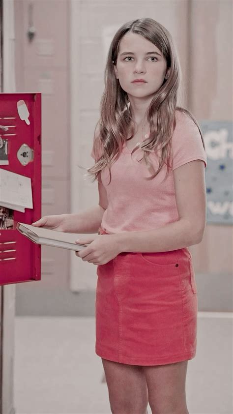 Raegan revord – Artofit