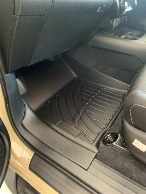 Toyota Hilux Heavy Duty Floor Mats: Snug Fit & High Protection - Afriboot