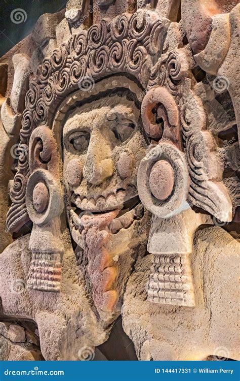 Giant Sculpture Of Aztec God at Jake Congreve blog