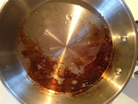 How To Clean Burnt Oil Off Stainless Steel Pan | The Tube