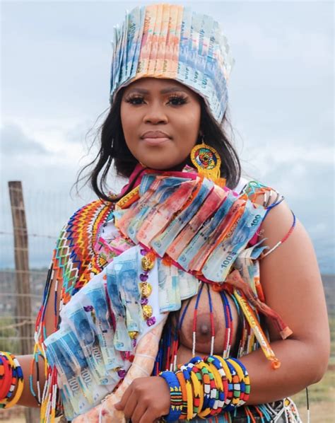 Busty : r/zulu_maidens