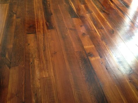 Best Antique Heart Pine Flooring For Modern Homes