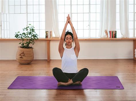 IUGA Pro Yoga Mat Non Slip Hot Yoga Mat Anti-tear Exercise Mat Eco ...