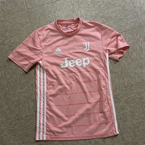 Adidas juventus pink soccer jersey XS - Depop