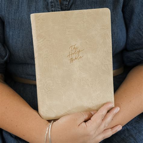 Beautiful Bibles | Original, Hand-Painted designs by Hosanna Revival