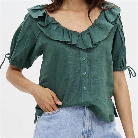 Women's Green Blouse | Depop
