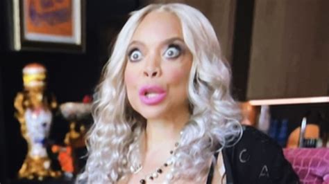 Wendy Williams flashes camera, shows off her swollen bare feet, then ...