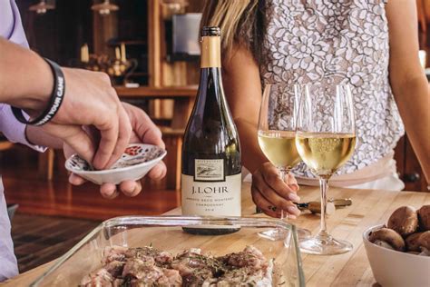 Entertaining Made Easy with J. Lohr Chardonnay - Shenska