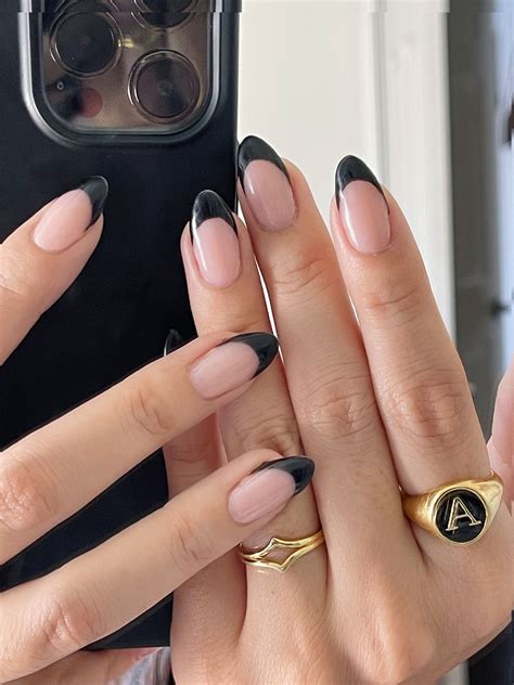 Black French Tips | Stylish nails, Simple nails, Gel nails