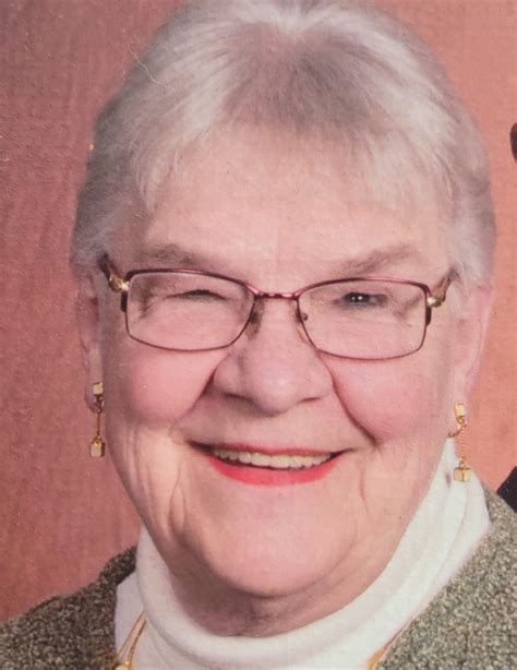 Audrey June Clift - 2022 - Vosseteig Funeral Homes