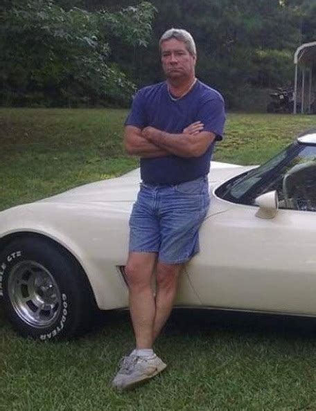 Home | Benefield Funeral Home serving Wedowee, Alabama