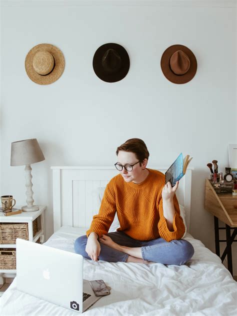 10 Best Jobs for Introverts with Anxiety Without Degree - 2026 Update