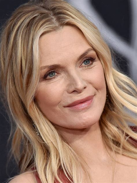 Download Stunning Michelle Pfeiffer In A Glamorous Pose Wallpaper ...
