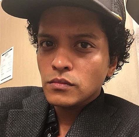 BRUNO MARS