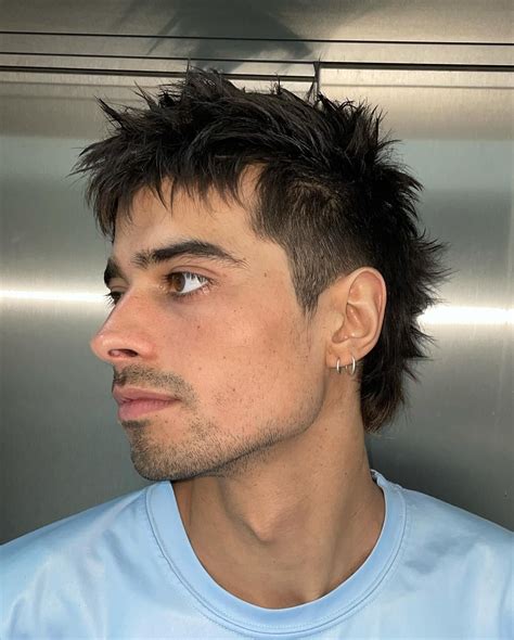 TAIGA on Instagram: "Spiky haircut = @lucroshani" | Mens haircuts short ...