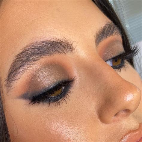 Brown Eyes Makeup Close Up