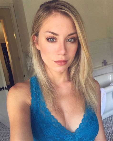 Jennifer Holland : r/Ladiesofdc