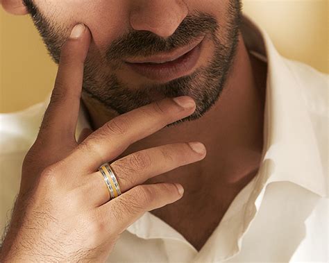 Husband's Birthday Gift Ideas: Gold Jewellery from CaratLane