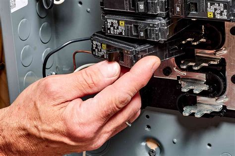 How to Replace a Circuit Breaker