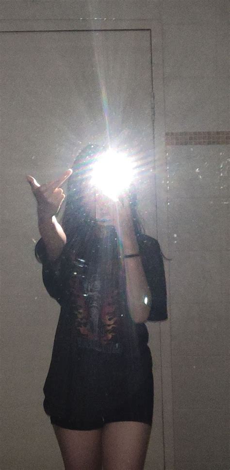 ไอเดีย รุป 600 รายการ ในปี 2025 | การเป่าแก้ว, ประตูวินเทจ, สีทาเล็บแบบเงา