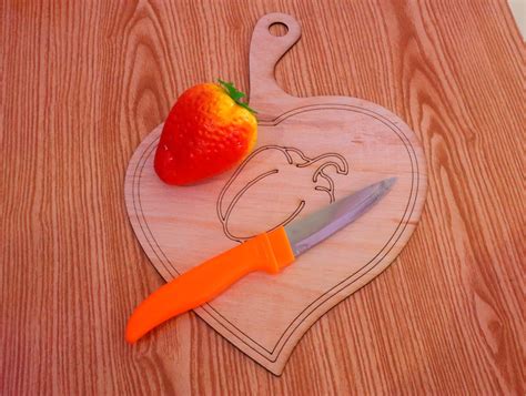 Laser Cut Food Cutting Board DXF File Free Download - 3axis.co