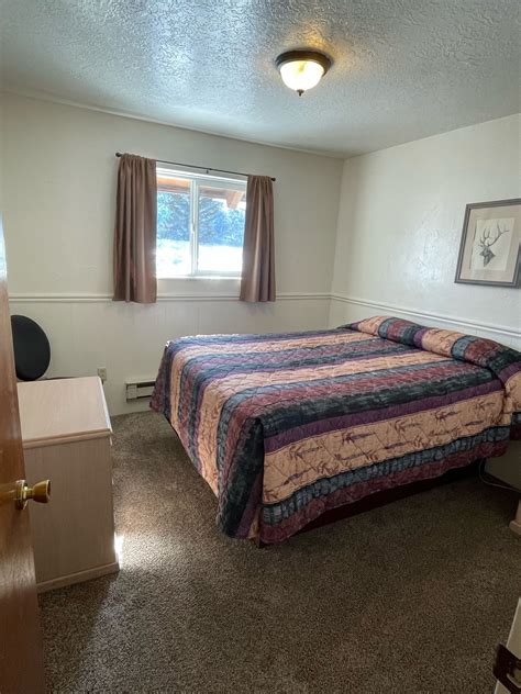 Fish Lake Lodge Cabin Rentals at Fish Lake Utah