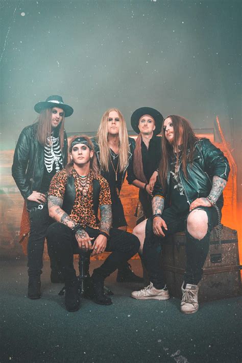 WICKED TEMPTATIONS - Confess (Suécia) - LETRAS.COM