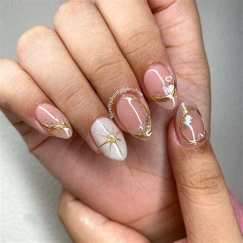 25 Stunning Short Almond Nail Designs to Inspire Your Next Manicure