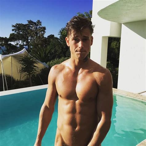 Bel Ami 官方IG最受欢迎的照片