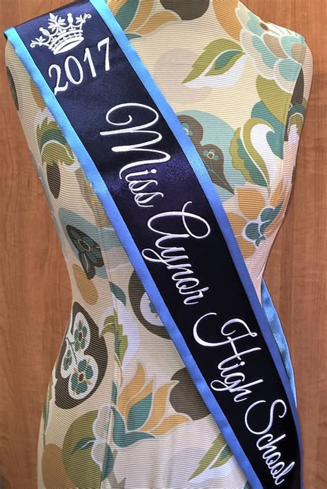 Homecoming Queen Sash at Jill Farris blog