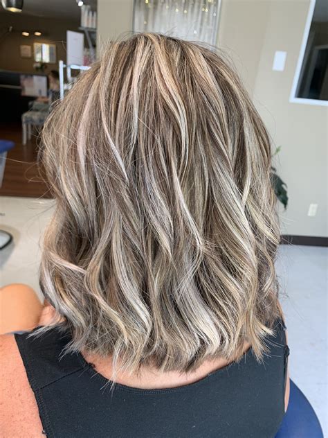 Vanilla and chocolate swirl | Brown hair with blonde highlights, Blonde ...