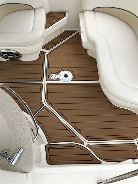 Glowing Review for Contemporary Marine Flooring - SeaDek