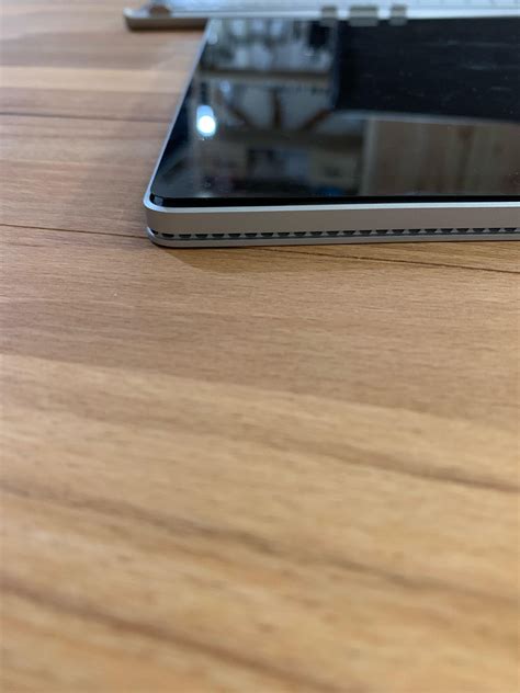 Need help with surface book screen issue : r/Surface