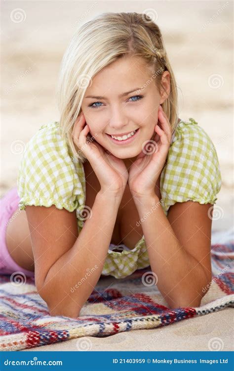 Portrait Teenage Girl on Beach Stock Image - Image of eyed, female ...