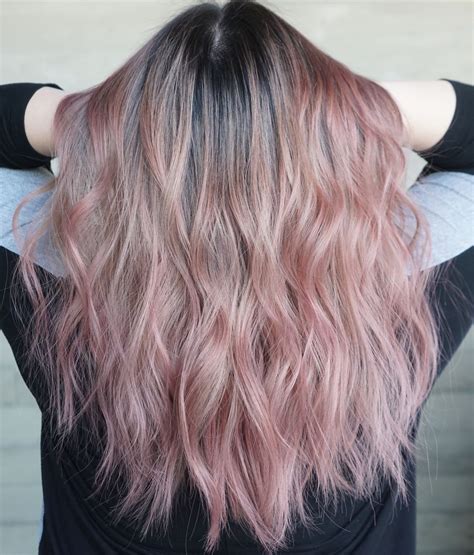 13 Dusty Rose Hair Color Looks Perfect for 2025 – CreativeBooster