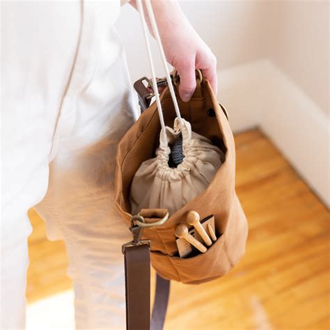 Canvas Bucket Bag – Quince & Co.
