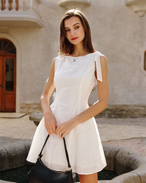 2026 Elegant White Graduation Dresses – Versatile Style – RIHOAS