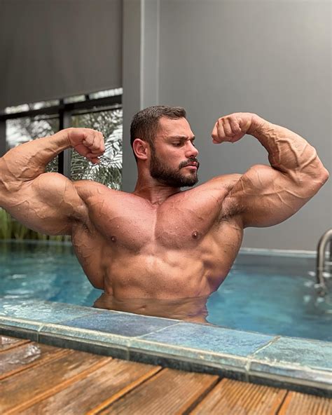 Rodrigo Cavalcanti IFBB PRO (@rodrigocavalcantipro) • Instagram photos ...