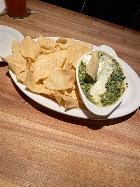 cheddars spinach dip🫦 | Cheddars spinach dip, Food lover, Spinach dip