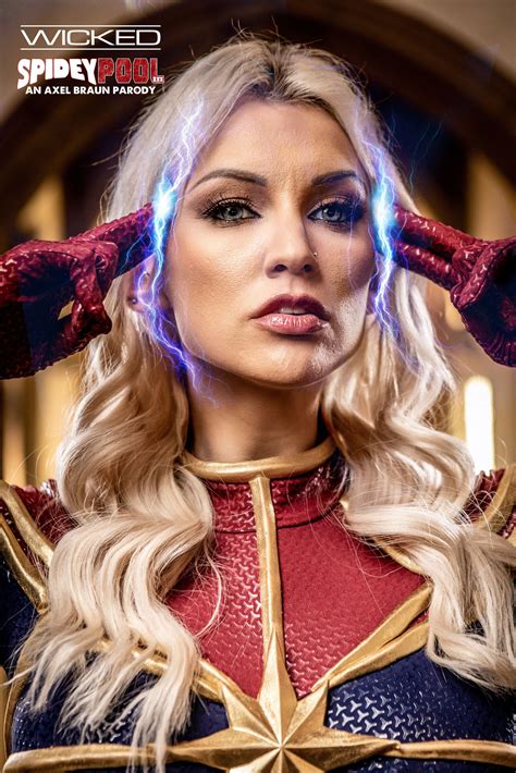 Как фильм для взрослых Spideypool XXX представляет встречу Дэдпула и Человека-паука | Кино и ...