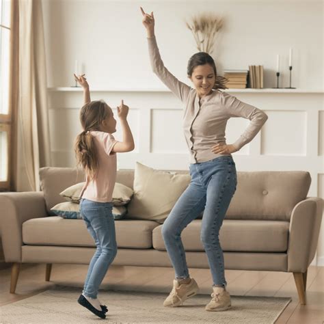 Nannies by Noa on LinkedIn: Nanny Jobs Near Me in New York & Tri-State ...